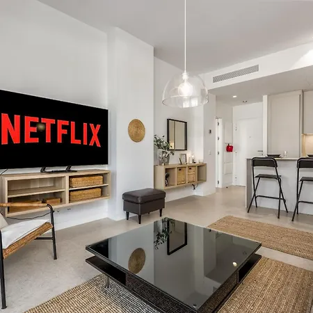 Апартаменты Vivi Homes - Sana Pool, Sauna, Gym &