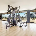 شقة Vivi Homes - Sana Pool, Sauna, Gym & *