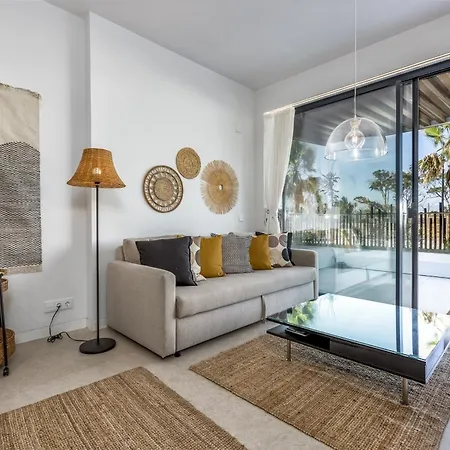 Vivi Homes - Sana Pool, Sauna, Gym & Lägenhet Torremolinos