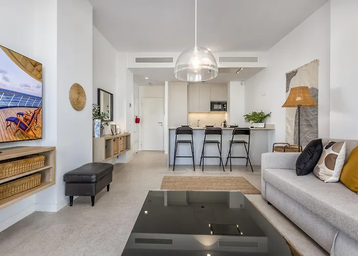 Vivi Homes - Sana Pool, Sauna, Gym & *