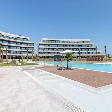 Vivi Homes - Sana Pool, Sauna, Gym & Τορρεμολίνος